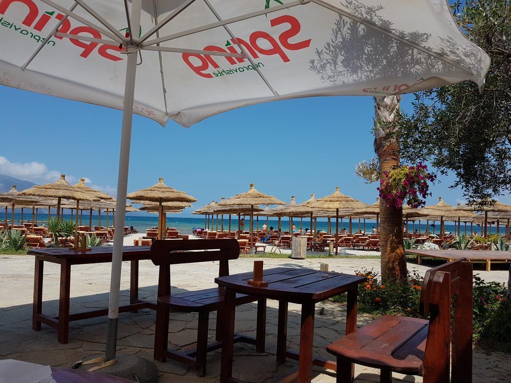 Flori Beach Apartment Radhimë Exteriör bild