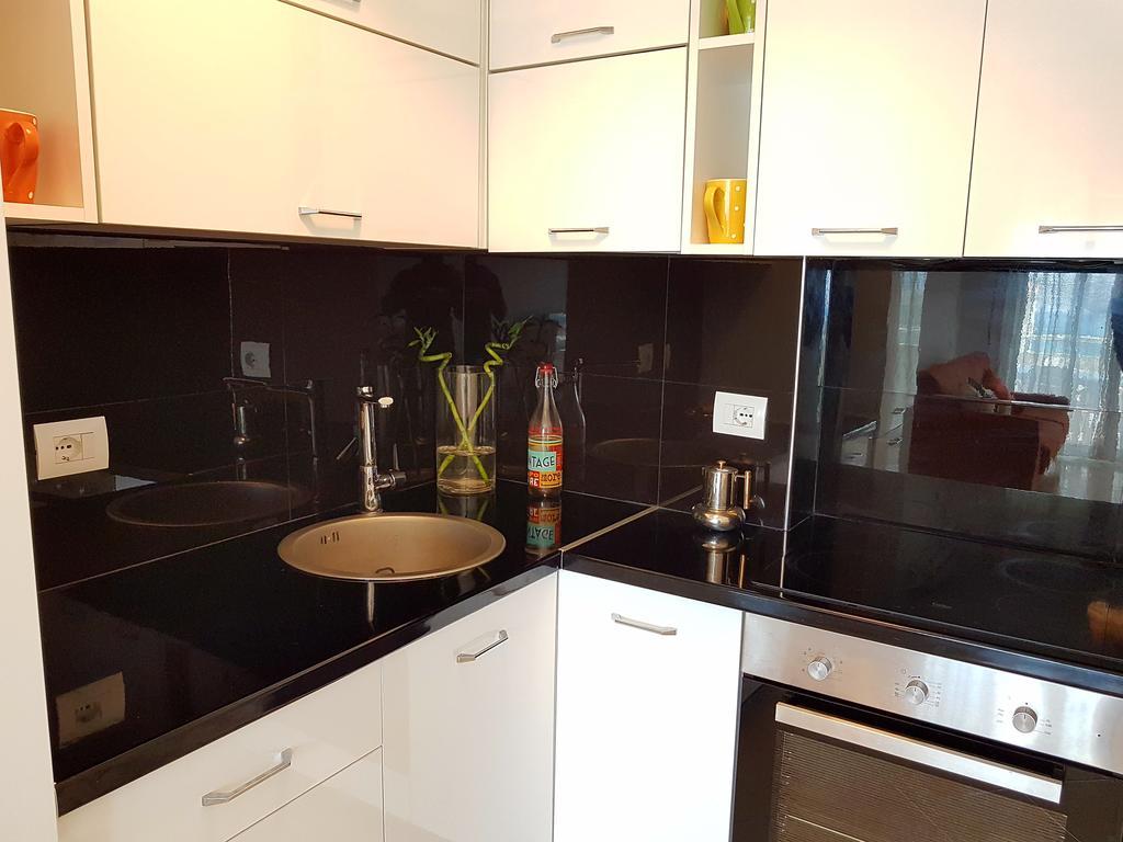 Flori Beach Apartment Radhimë Exteriör bild
